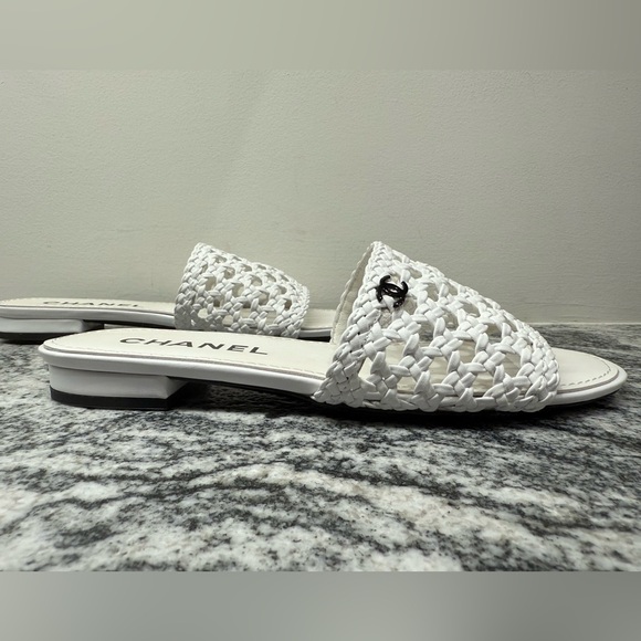 Chanel Braided Slides 39C - Picture 1 of 7